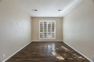 8720 Pinecrest Drive NW Living Room