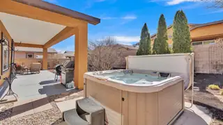 301 Zuni River Circle SW Hot Tub