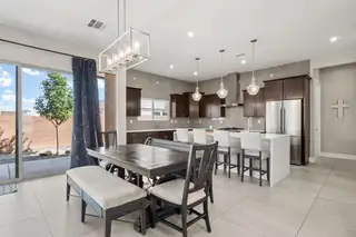 6527 Trestle Glen Road NW Kitchen