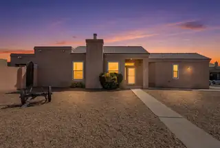 10304 Arroyo Crest Drive NW, Albuquerque 