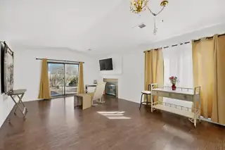 4848 Platinum Loop NE Living Room