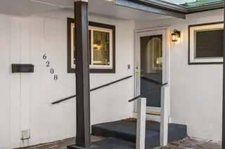 6208 Alta Monte Avenue NE Exterior Front