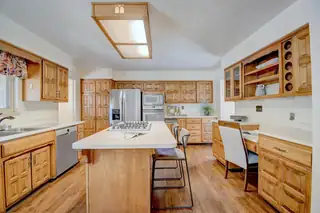 7013 Aztec Road NE Kitchen