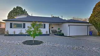 1521 Dartmouth Drive NE Exterior Front