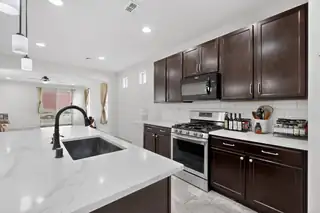 3517 Llano Vista Loop NE Kitchen