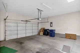 6517 Meadow Hills Street NE Garage