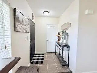 6 Zachary Lane Kitchen