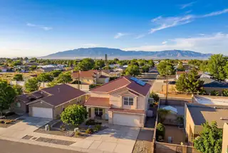 4200 Laramie Drive NW Exterior Front