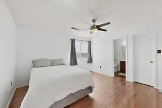 5900 Camino De La Luna NW Bedroom