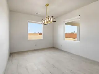 505 12th Avenue SE Dining Room