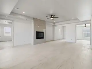 505 12th Avenue SE Living Room