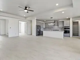 505 12th Avenue SE Kitchen