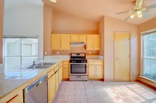 8027 Vinemont Place NW Kitchen