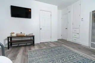 545 Cedar Street SE 13 