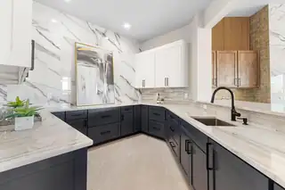 6608 Petirrojo Road NW Kitchen