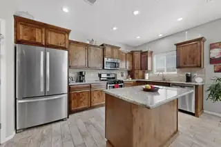 860 Firewheel Loop SW Kitchen