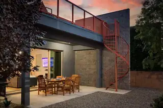 5735 University Boulevard SE 