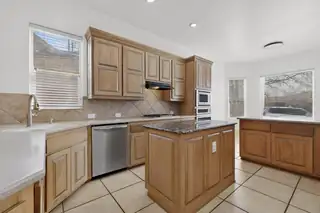 5904 Purple Aster Lane NE Kitchen