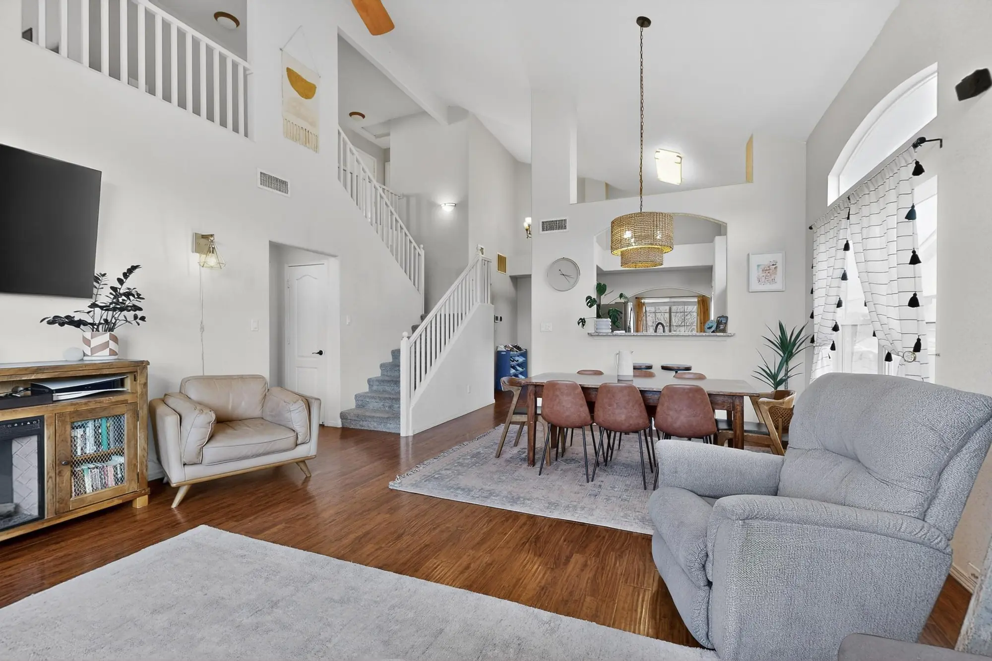 10427 Calle Hermosa Court NW