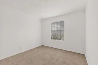 331 Nicklaus Drive SE Bedroom