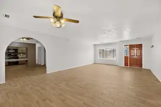 331 Nicklaus Drive SE Kitchen