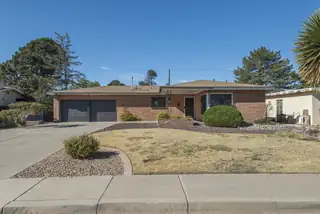 1109 Espanola Street NE, Albuquerque 