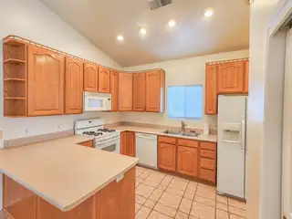 5005 Starfire Place NW Kitchen