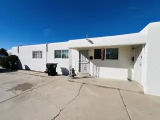 636 San Pedro Drive SE 