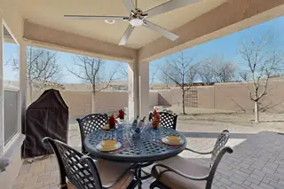 725 Palo Alto Drive NE Patio