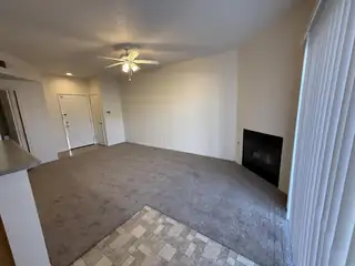 1113 Meadowlark Way SE B 