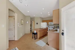 4024 Arapahoe Avenue NW Kitchen