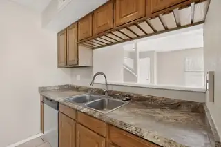 6921 White Pine Place NE Kitchen