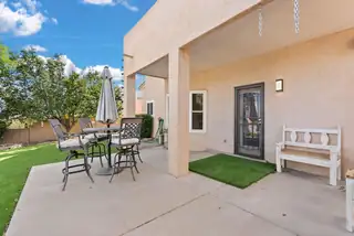 10904 Snowbird Drive NW Patio