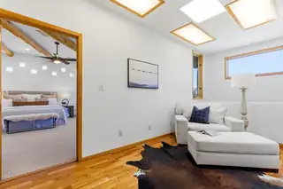 1901 Via Del Sol NE Bedroom