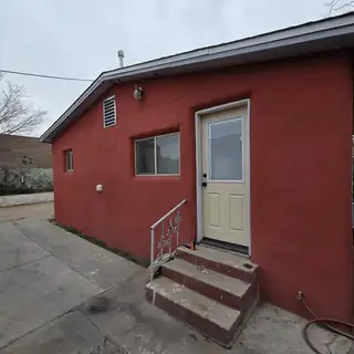 523 Slate Avenue NE B 