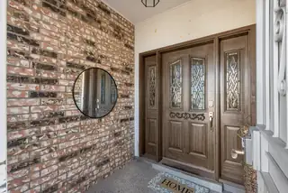 9108 Meriwether Avenue NE Exterior Front