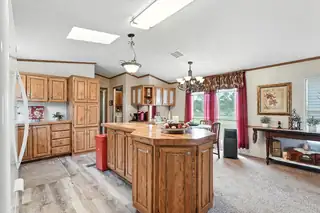 906 W 3rd Street Kitchen