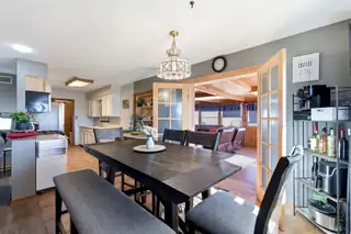 10012 Clearwater Court NW Kitchen