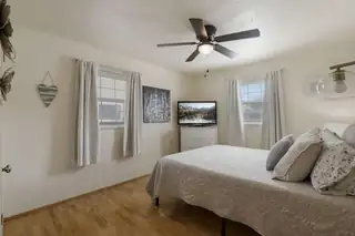 6013 Zimmerman Avenue NE Bedroom