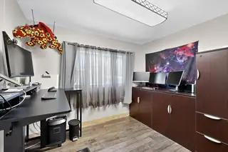 534 Muscatel Avenue NE Home Office