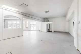 6417 Lomas Boulevard NE 