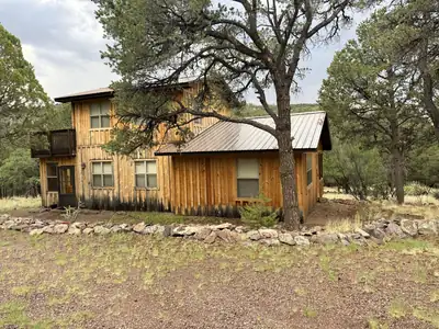 9 Cochise Drive, Magdalena, NM 87825 