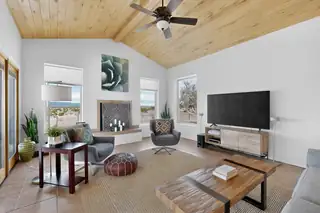 216 Moho Trail Living Room