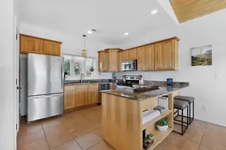 216 Moho Trail Kitchen