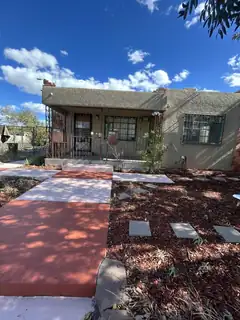 1100 Buena Vista Drive SE 