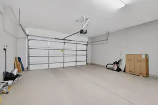 6016 Boulder Canyon Road NW Garage