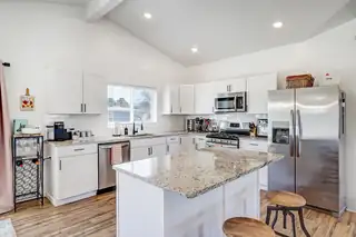 1717 Princeton Drive SE Kitchen