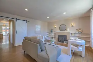 812 Vassar Drive SE Living Room