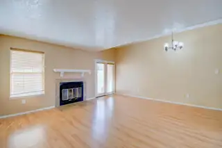 3908 Ladera Drive NW Living Room