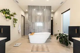 10434 Amara Vista Court NE Patio